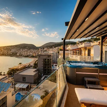 Apartment Luxury Penthouse With Jakuzzi