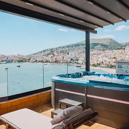 Apartment Luxury Penthouse With Jakuzzi *